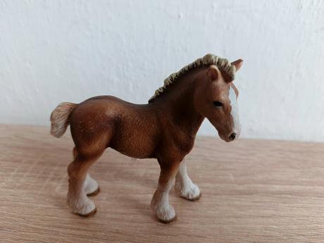 Schleich žriebätko,