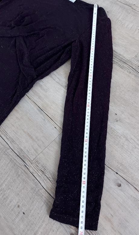 Strečové trblietavé šaty, 176