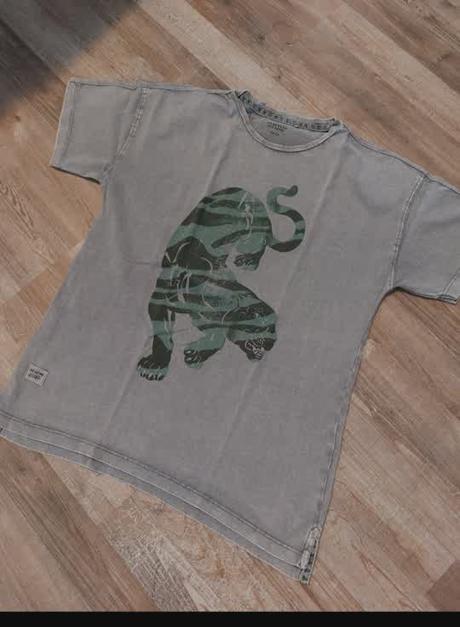 Krasne tricko, reserved,158