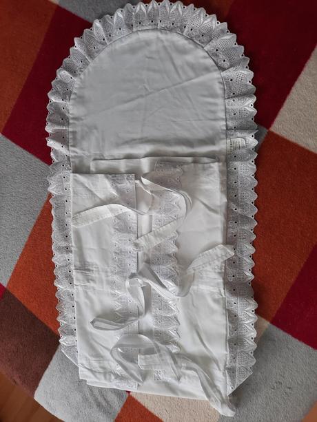 Zavinovačka bez výplne - 124 x 33 cm + 5 cm čipka,