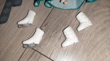 Mattel 2014 disney frozen ice skating elsa articul,