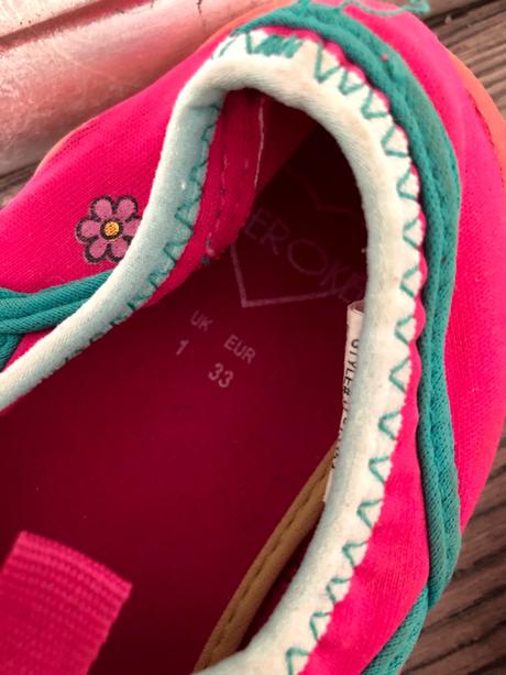 Predám dievčenské topánky do vody, cherokee,33