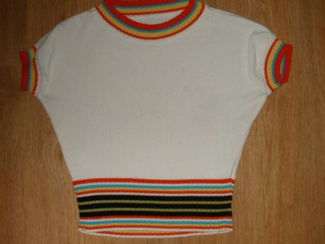 Dievčenský pulovrik, 146