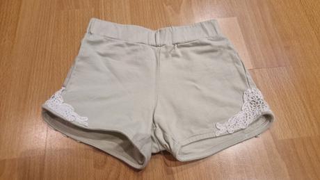Kraťase s čipkou, lindex,92
