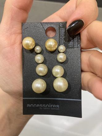 Nausnice perly darujem,