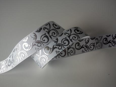 Stuha rypsová 22 mm s ornamentmi,