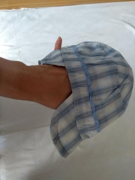 Čiapka na šnúrky, 80