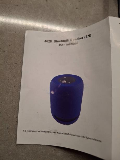 Nový maly reproduktor- nepoužívaný,