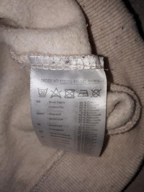 Mikinka so sobíkom, 98