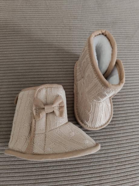 Béžové čižmičky pre bábätká, <17