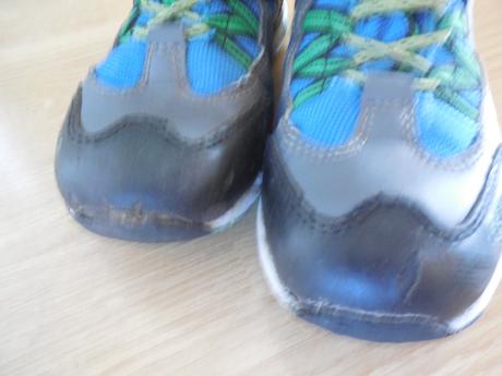 Trekové topánky, 31