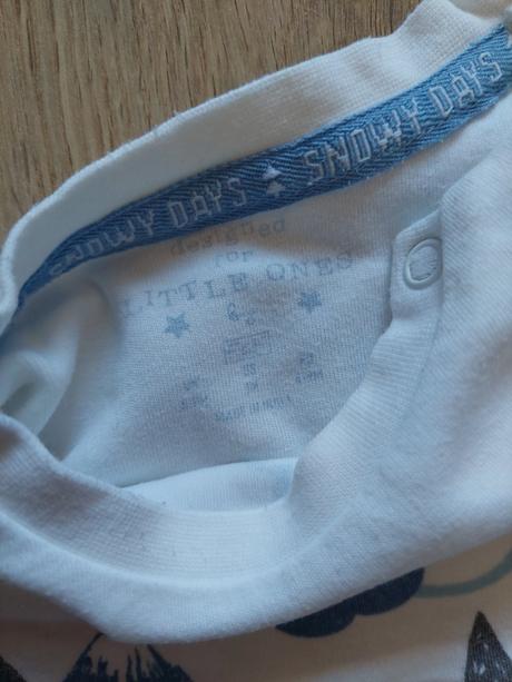 Pyzamko-overal so zimnym motivom 6-9mes., f&f,74