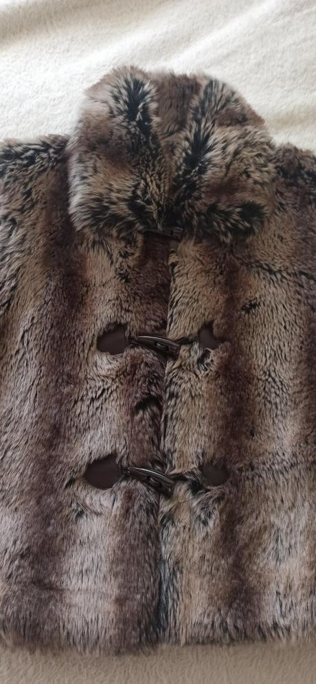 Kožušinová vesta, s