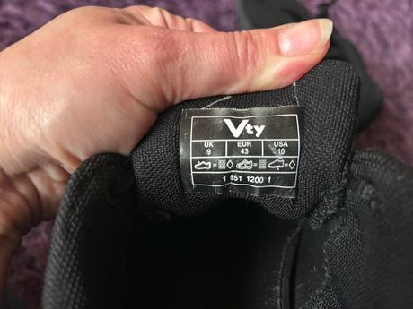 Čierne ľahučké tenisky vty č. 43, 43