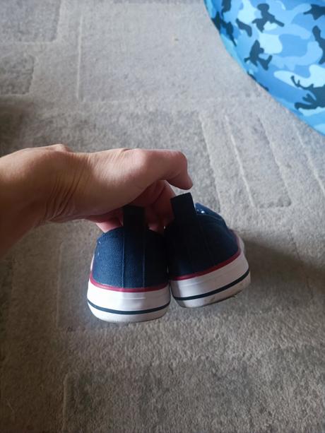 Tenisky-ako nove, sinsay,38