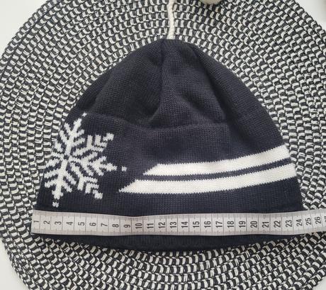 Čiapka eistbërn 3-4r, 104