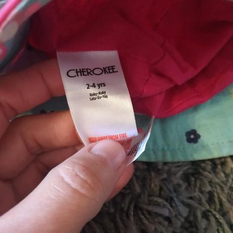 Klobúčik do dažďa, cherokee,98