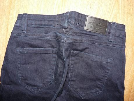 Slim tmavomodré, 32