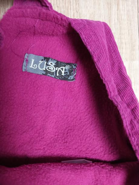 Podsite menzestraky, lusa,68