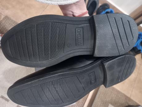 Spoločenské topánky, 40