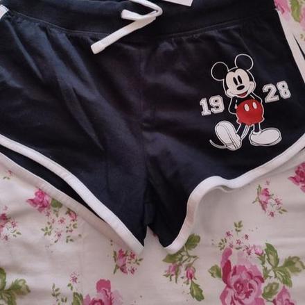Šortky disney, disney,146