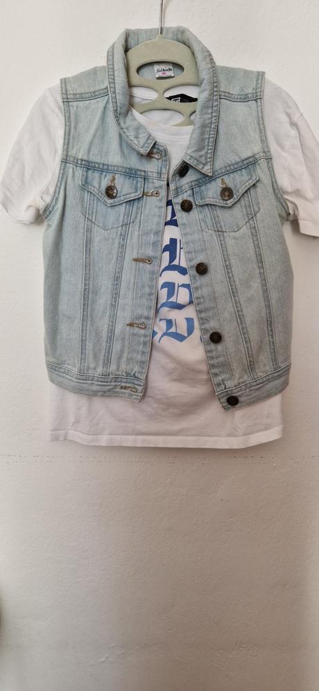 Dievcenska riflova vesta, 146