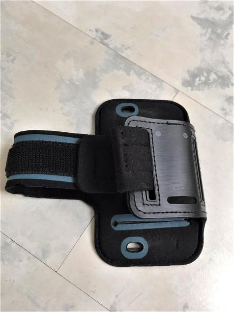 Športové puzdro na rameno pre mobil, 