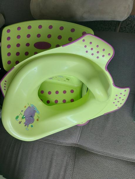 Podsedak a schodiky,