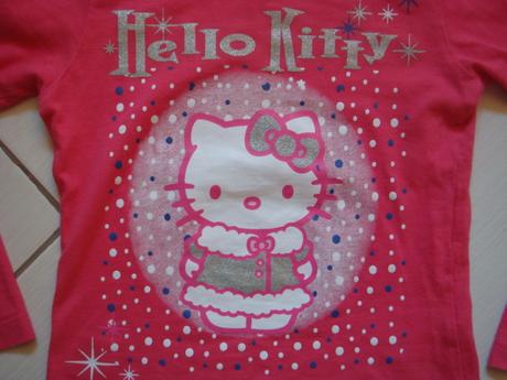 Trendy tričko v top stave, pošta v cene, sanrio,110