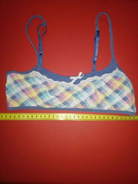 Podprsenka / lambáda, yigga,176