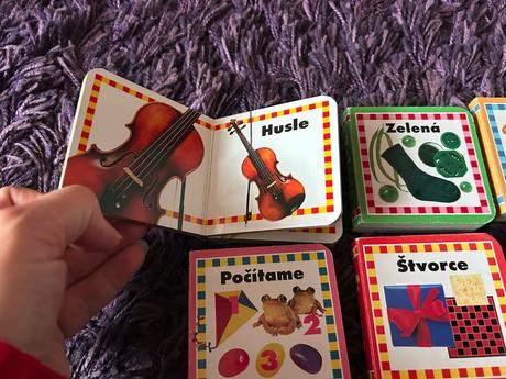 Sada 7 ks mini knižiek, 