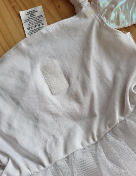 Karnevalové šaty na 4-5 rokov, 