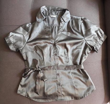 Seda satenova bluzka, 44