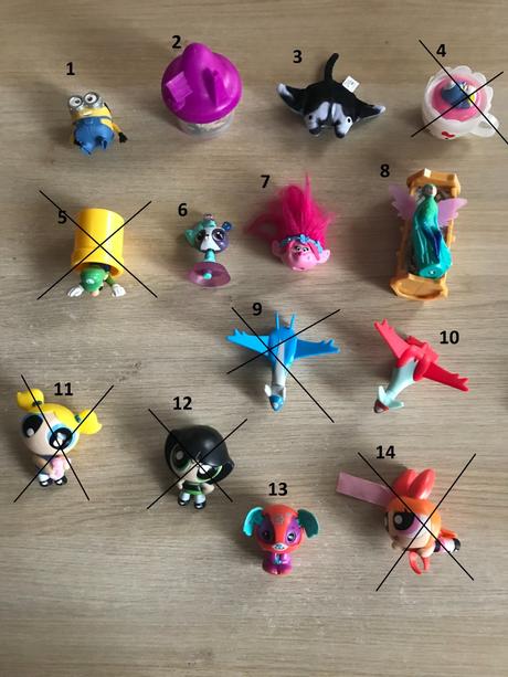 Hračky z mcdonalds,