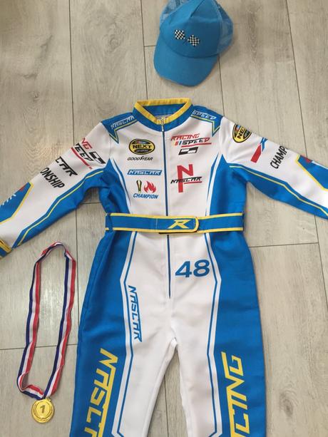 Chlapčensky kostym pretekar 5-7 rokov,