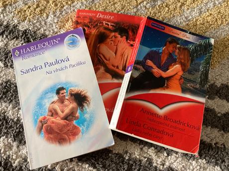 Harlequin knihy 3ks,