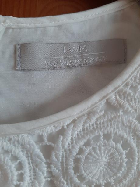 Krásna blúzka s čipkou, m