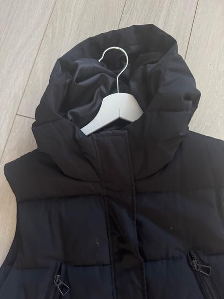 Vesta reserved, reserved,m