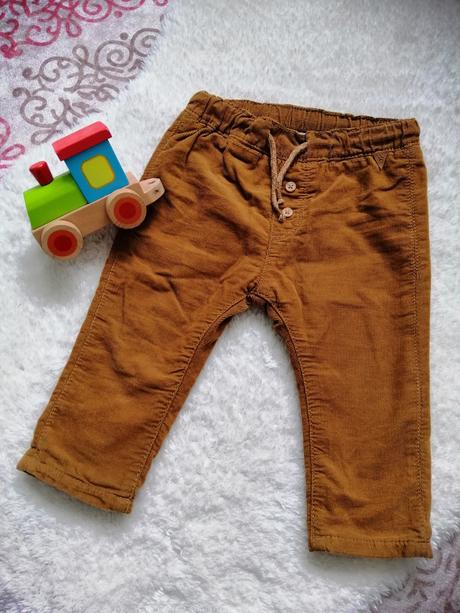 Menčestrove nohavice, h&m,74