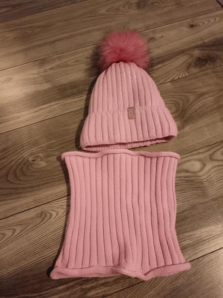 Dievčenská čiapka + nákrčník, 122