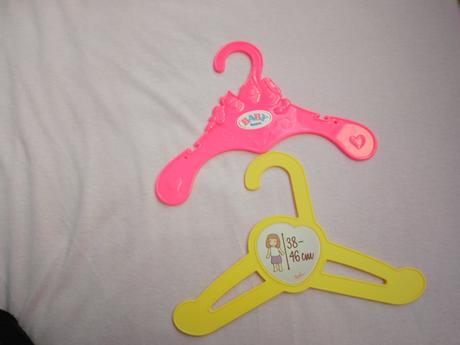 Vešiaky pre baby born,