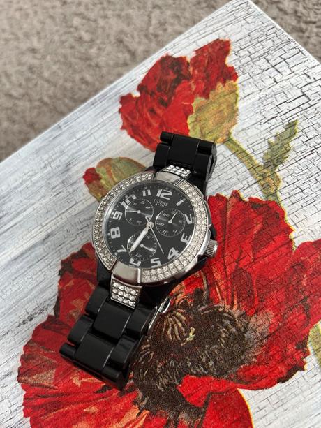 Damske hodinky, guess