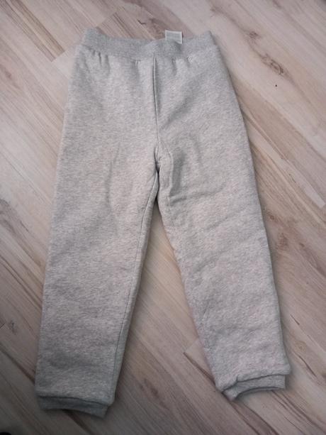 Zateplené tepláky, h&m,122