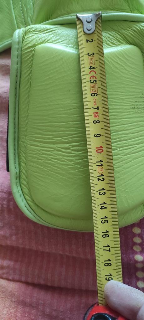 Bojové športy - chránič na nohy,