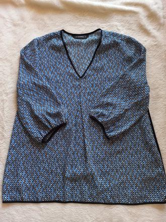 Blúzka s v výstrihom, l