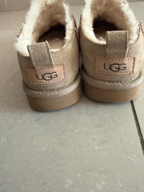Ugg, ugg,39