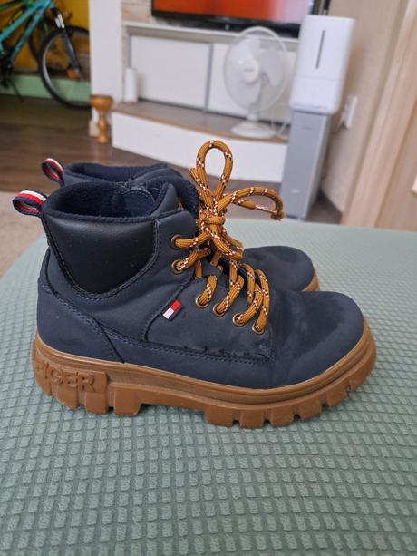 Zimne topanky tommy hilfiger original, tommy hilfiger,32