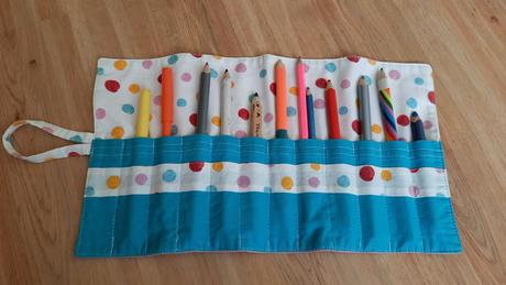 Peračník na farbičky,