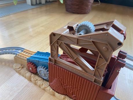 Predám vlakovú dráhu vláčik tomáš aj s vláčikmi, 