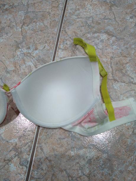 Podprsenka  85/c, 85c